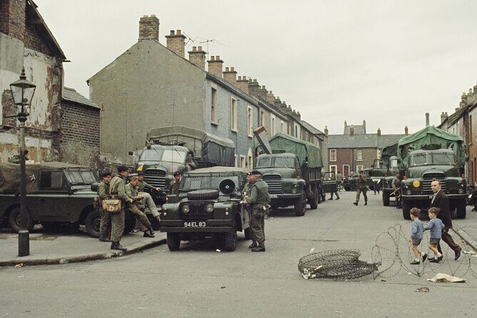2 hours Belfast Original Drivers The Troubles Black Taxi Tour - Stop 3: Falls Road, the Provisional IRA roots, and the Bobby Sands mural