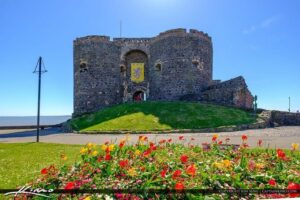 Giant's Causeway Tour from Belfast - Luxury Bus + Castles Tour - Portaneevy View Point and the rope-bridge question