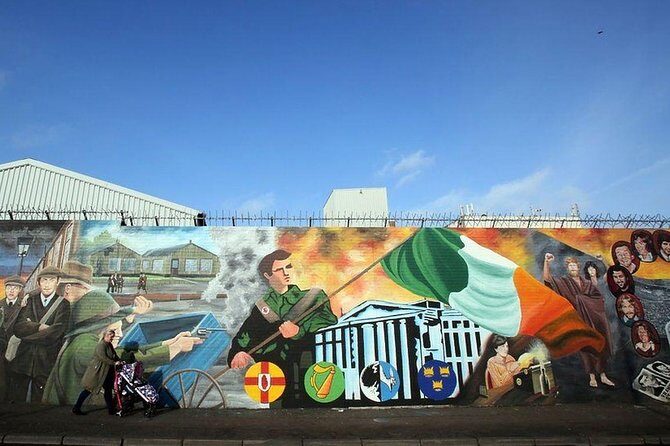 Political Taxi Tour Belfast (1-7 People) - Meet at Leonardo Hotel Belfast and ride in comfort